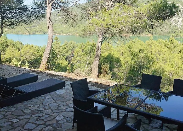 Casa El Pinar 贝塞特